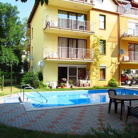 Princess Luxus Apartman Siófok Eksteriør billede